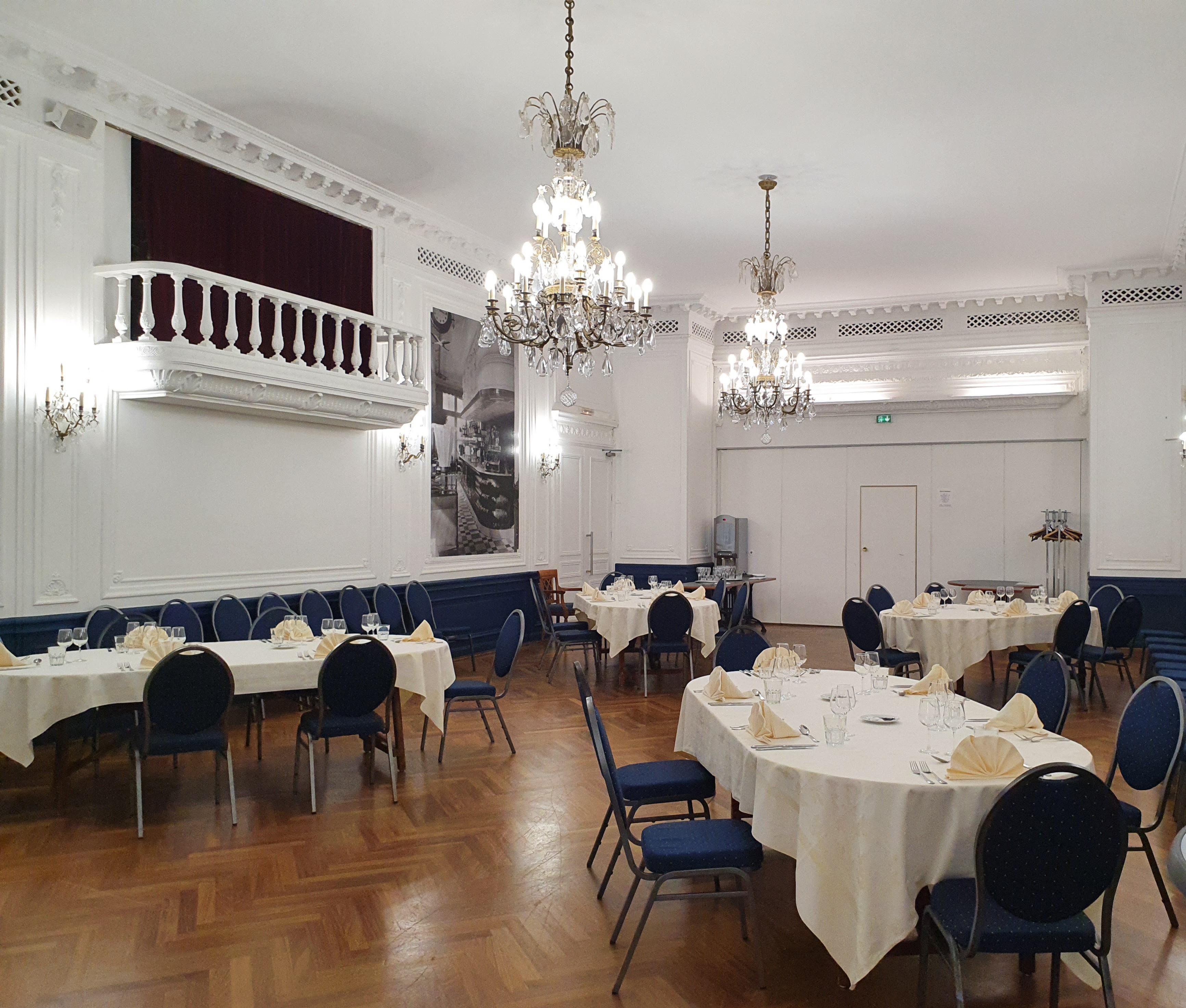 Le Grand Hotel Valenciennes Exteriér fotografie