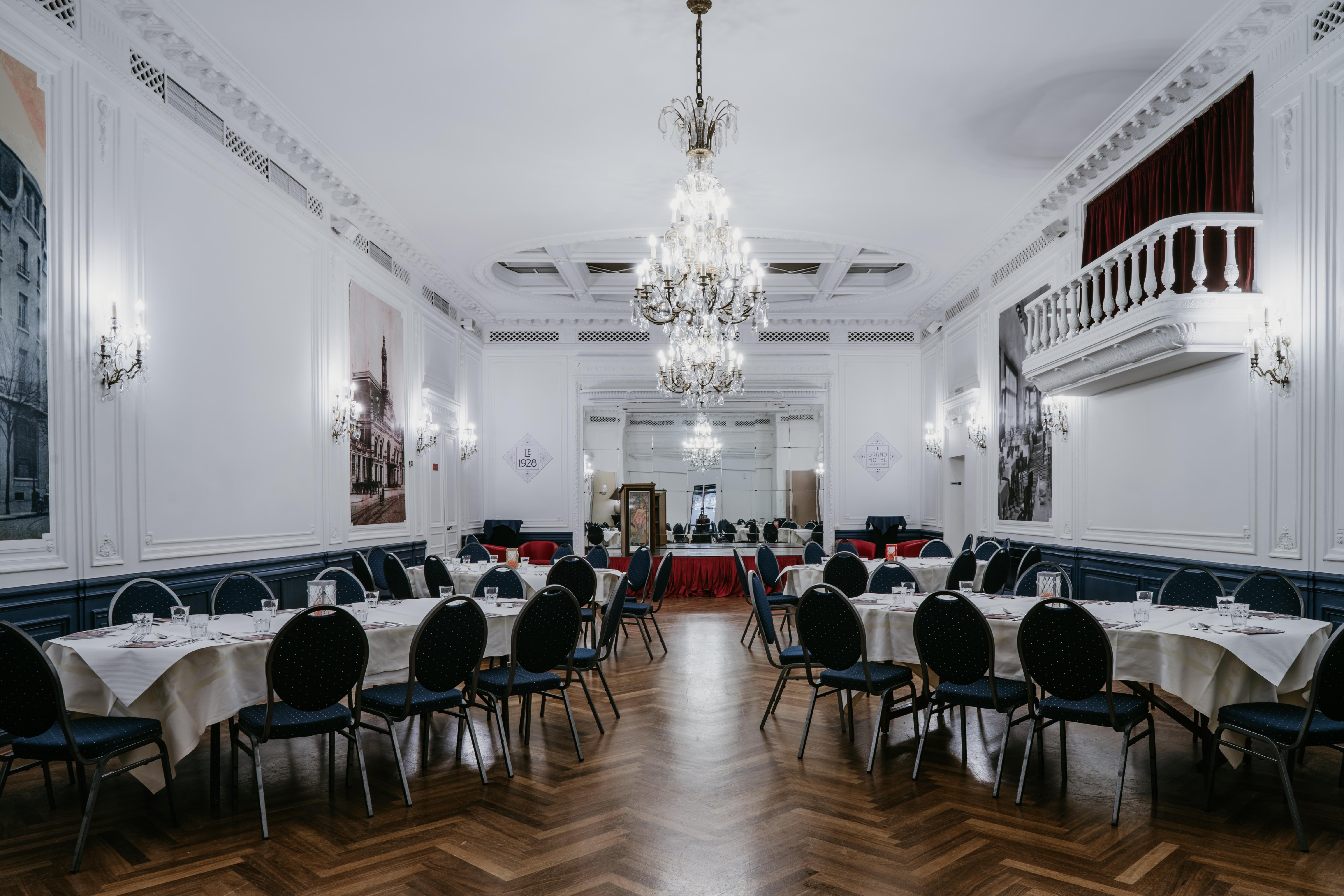 Le Grand Hotel Valenciennes Exteriér fotografie